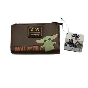 Disney Loungefly Star Wars The Child Mandalorian Wait for me wallet